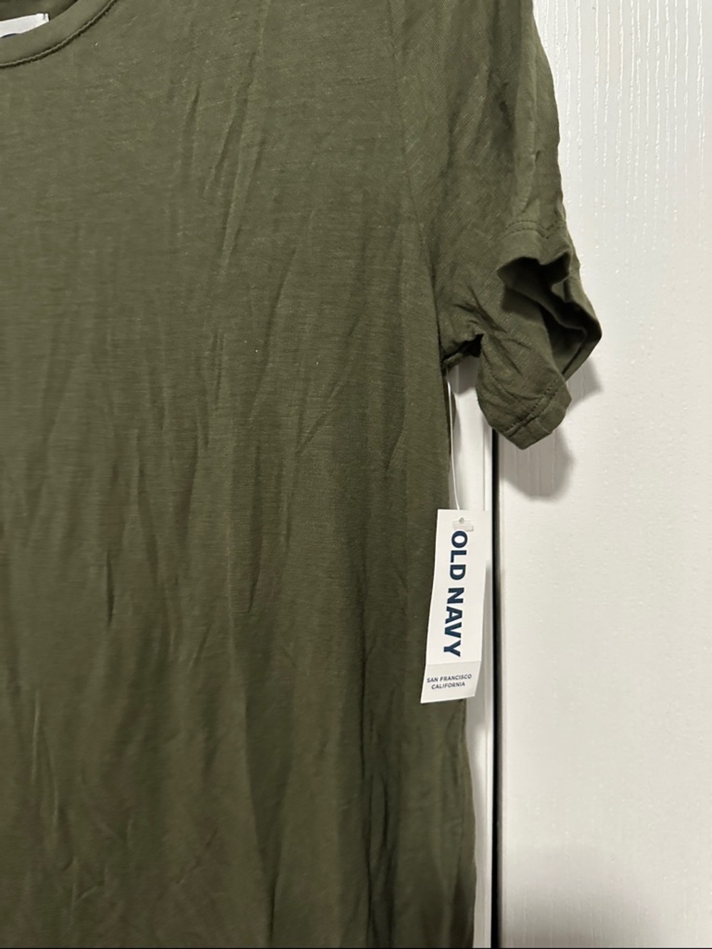 Old Navy Olive Crewneck Short Sleeve Tee - Picture 5 of 7